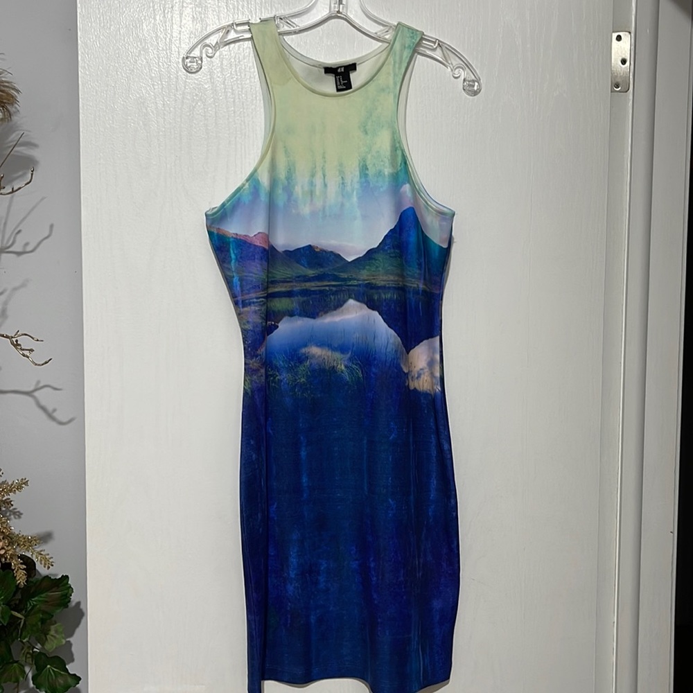 Beyoncé for H&M Mountain Dress NWT